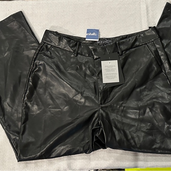 Bagatelle Shiny Black Faux Leather Pants Large NEW - Picture 1 of 9